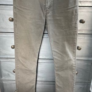 Mens Levi’s Jeans, 34waist x 30 inseam, Khaki Green